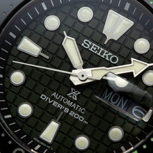 Load image into Gallery viewer, SEIKO Prospex Automatic Divers Limited Edition SRPH37K