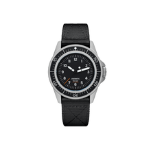 Load image into Gallery viewer, Unimatic Modello Uno UT1 Quartz