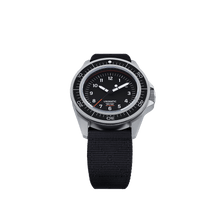 Load image into Gallery viewer, Unimatic Modello Uno UT1 Quartz
