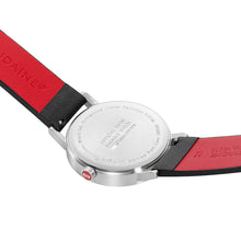 Load image into Gallery viewer, Mondaine Official Swiss Railways Classic 40mm Vegan Grape Leather Watch