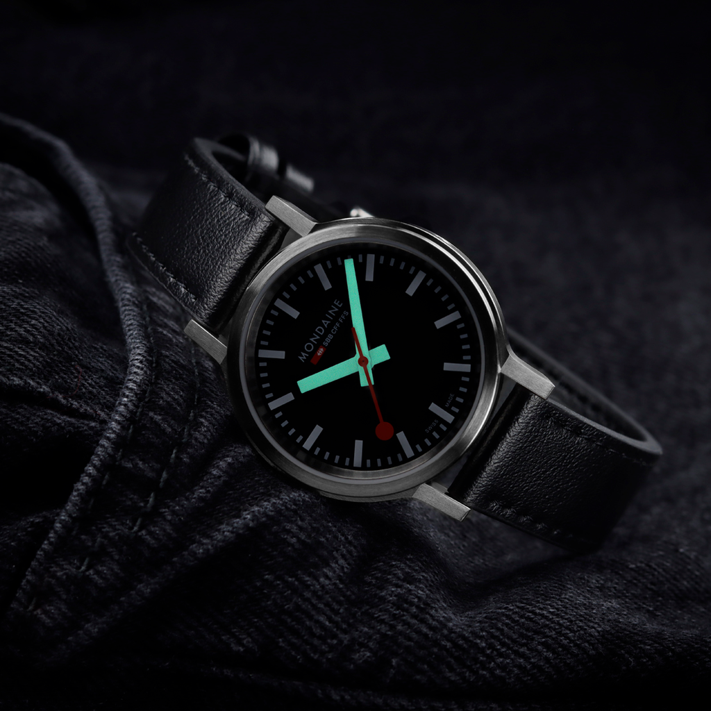 Mondaine Official Swiss Railways Stop2Go Automatic Super-LumiNova® 34mm Watch