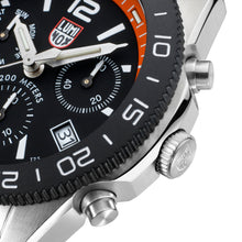 Load image into Gallery viewer, Luminox Pacific Diver Chronograph Men&#39;s Watch - XS.3149